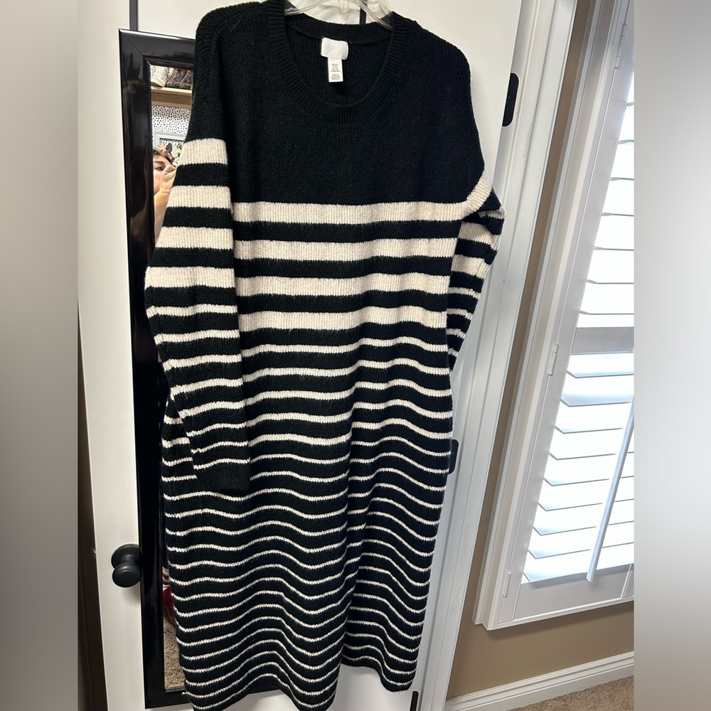 Maxi striped H&M sweater dress